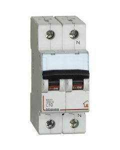 Interruttore Magnetotermico 1P+N 2 Mod. C10 4500A Bticino FC810NC10